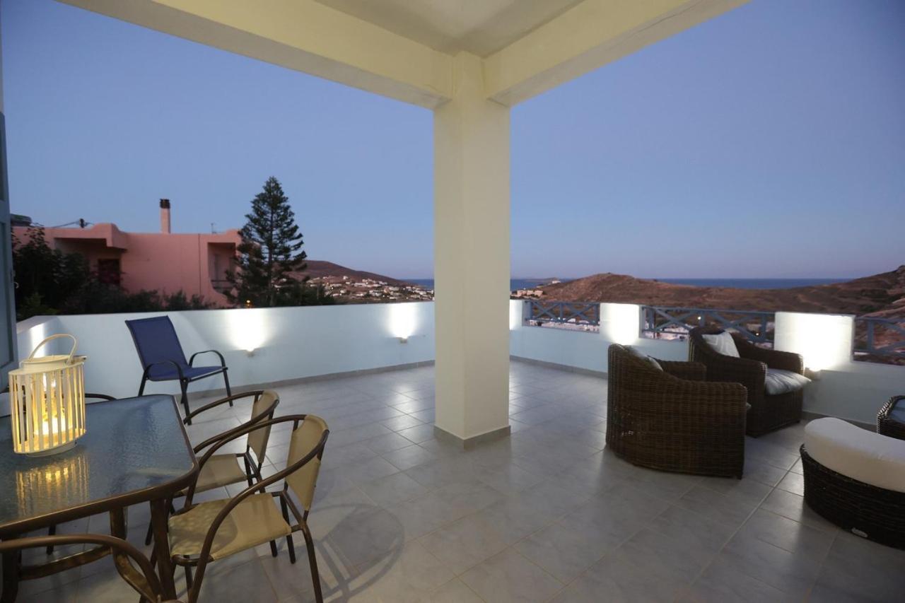 Vacation House With Stunning View - Vári Exteriör bild